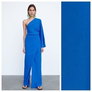 NWT. Zara Limited Edition Blue Asymmetric Jumpsuit with Earrings. Size S.